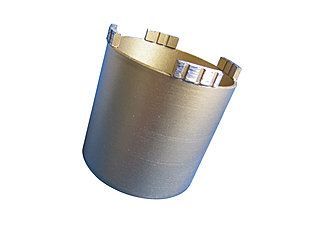 Ø 82 mm Diamant-Dosensenker mit M16-Anschluss und Deckelschlitzen für die Staubabsaugung